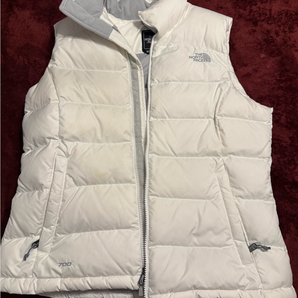 The North Face Women's White Vest - Picture 1 of 3
